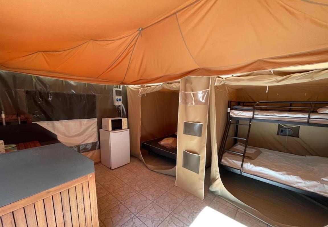 Camping Les Maraises Saint-Martin-de-Ré Exterior foto