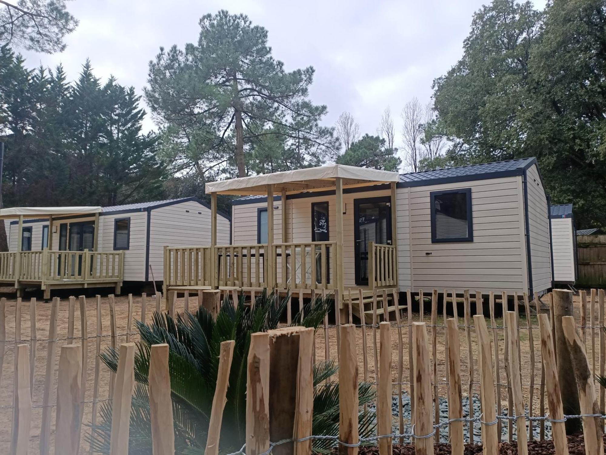 Camping Les Maraises Saint-Martin-de-Ré Exterior foto