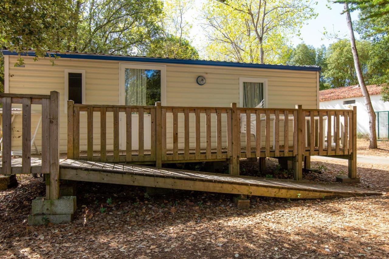 Camping Les Maraises Saint-Martin-de-Ré Exterior foto